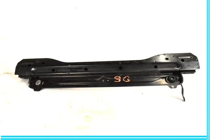 07-12 Mercedes X164 GL450 GL320 GL350 Front Lower Radiator Support Bracket OEM