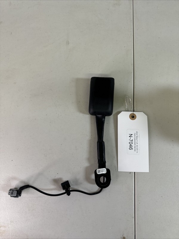 2020 2021 2022 Tesla Y 3 FRONT RIGHT LEFT SEAT BELT SEATBELT BUCKLE 7046 B38
