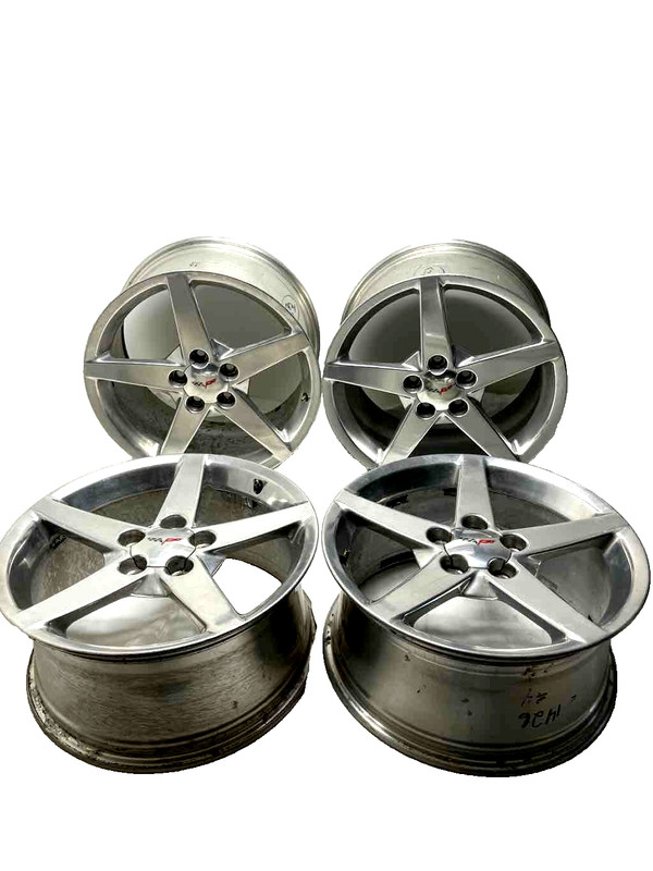 2006 07 08 Corvette 5 Spoke Wheels Set 4 front 18" Rear 19" Curb Rash Scratches
