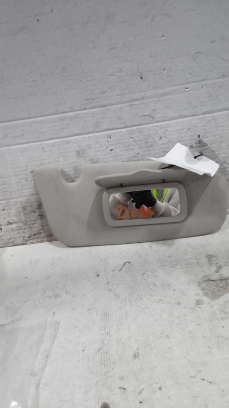 2016 Jeep Patriot Red Sun Visor OEM Used 4DR SUV 241449 268