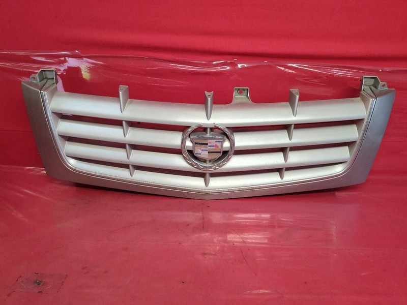2002 2003 Cadillac Escalade / EXT Front Bumper Grill Grille 11U - Silver Sand