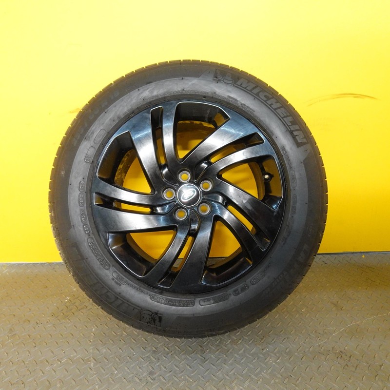 2021-2025 RANGE ROVER EVOQUE 18X8 OEM BLACK RIMS + MICHELIN TIRES 235/60 R18