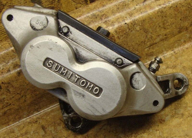 1996 Yamaha FZR600 FZR 600 R FZR600R Right Front Disk Brake Caliper Mount 1995