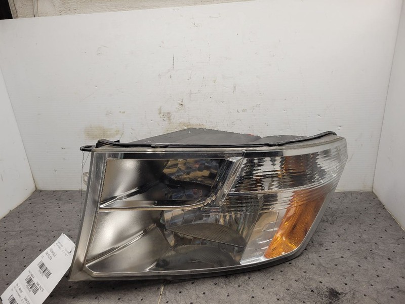 Passenger Headlight Classic Style Halogen Fits 13-23 DODGE 1500 PICKUP 1637763