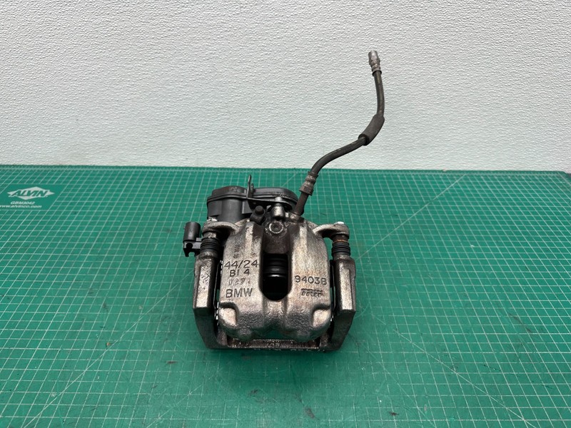 11-19 BMW 550i 650i REAR LEFT BRAKE CALIPER 44/24 W/ ACTUATOR ASSEMBLY OEM
