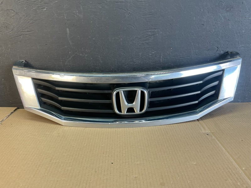 2008 2009 2010 Honda Accord Sedan Front Upper Grill Grille OEM AE3539 DG