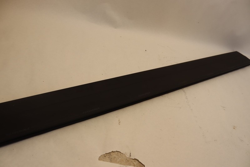 18-25 FREIGHTLINER CASCADIA 125 LOWER SLEEPER CAB EXTENDER FAIRING EXTENTION OEM