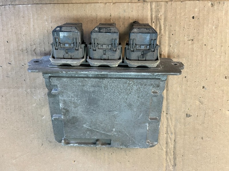 2005 Ford EscapeEngine Control Unit ECU ECM Computer Module OEM AC5376 DG