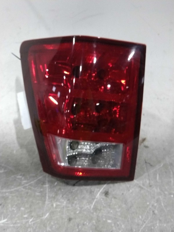 2006 Jeep Grand Cherokee Left Tail Light Assembly OEM Used 13699