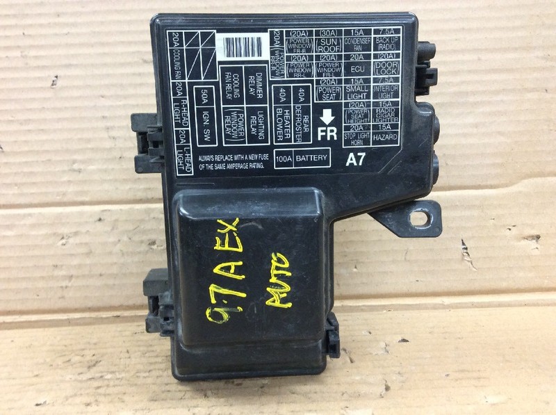 96 97 1996 1997 Accord EX 4cyl Main Fuse Relay Box Assembly Used OEM