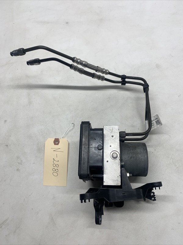 2020-2022 TESLA Y 3 ABS PUMP BRAKE MODULE with Bracket1044745-00-B 2880 U20