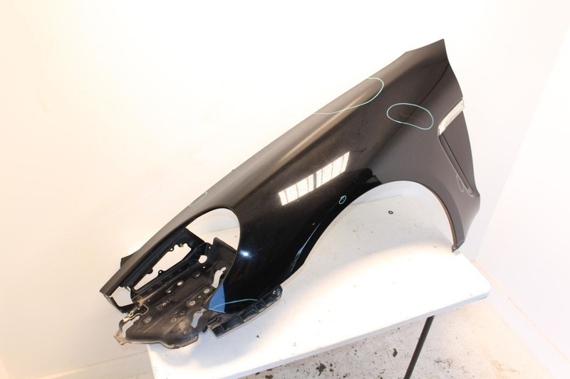 10-13 Porsche Panamera Driver Left Front Fender Assembly