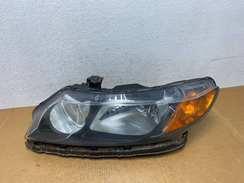 2006 2007 2008 Honda Civic Sedan Left Driver Headlight Halogen AD9121 DW