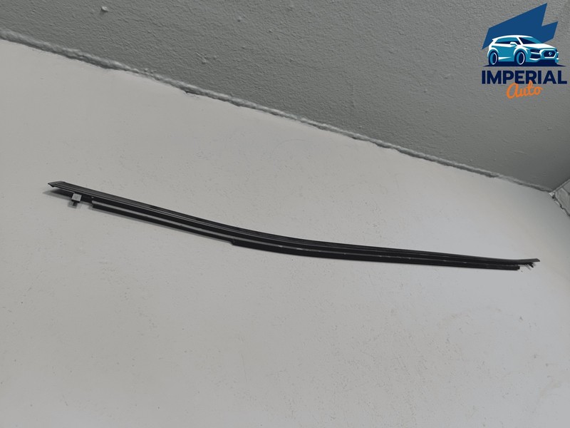 TOYOTA RAV4 FRONT LEFT DRIVER SIDE DOOR WINDOW BELT MOLDING OEM 2019 - 2025