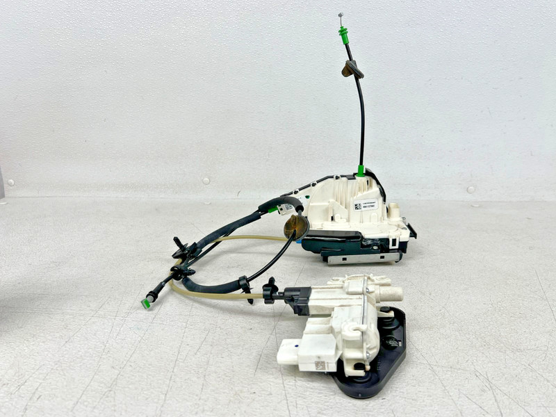 ⭐2016-2020 TESLA MODEL X FRONT LEFT DRIVER DOOR LOCK LATCH ACTUATOR OEM LOT2740