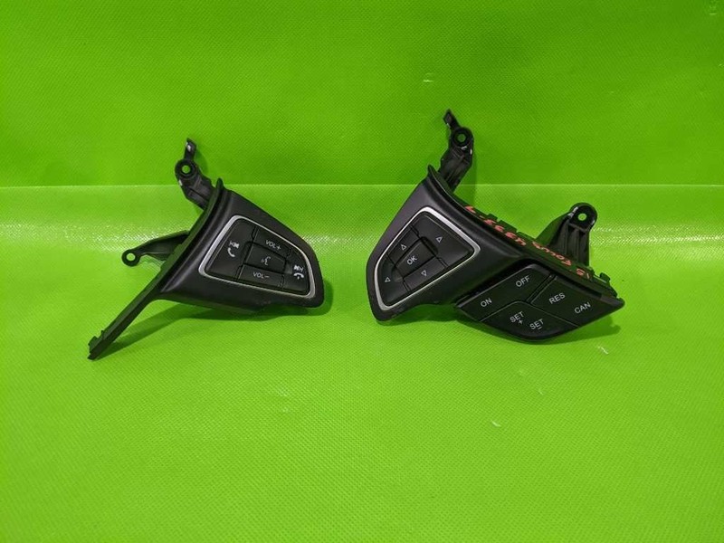 15-18 FOCUS PHONE AUDIO CRUISE CONTROL WHEEL SWITCH OEM 4333-9