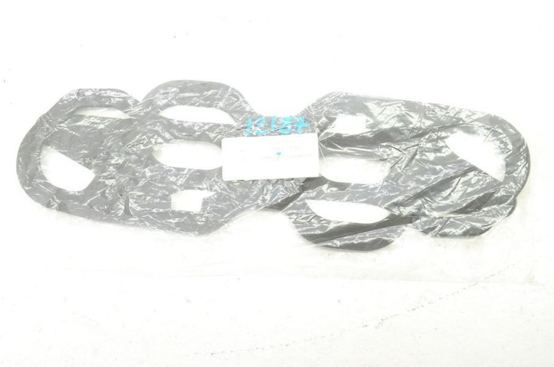 2006-2008 Mazda RX8 6spd Pair of Aftermarket Rear Taillight Gaskets