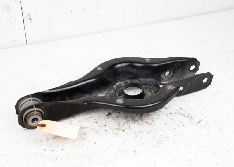 BMW 1 2 3 Series F20 F21 F22 F30 F80 Rear Left H-Shape Wishbone Arm 6792545