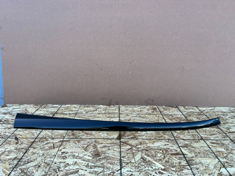 FORD MUSTANG MACH-E 2021-2026 OEM LEFT DRIVER SIDE ROOF DRIP MOLDING BLACK
