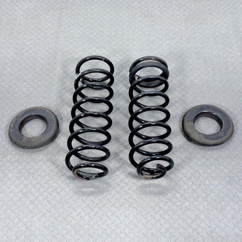 ✅ 13-24 RAM 1500 Classic OEM REAR SUSPENSION COIL SPRING SET LEFT & RIGHT 67K