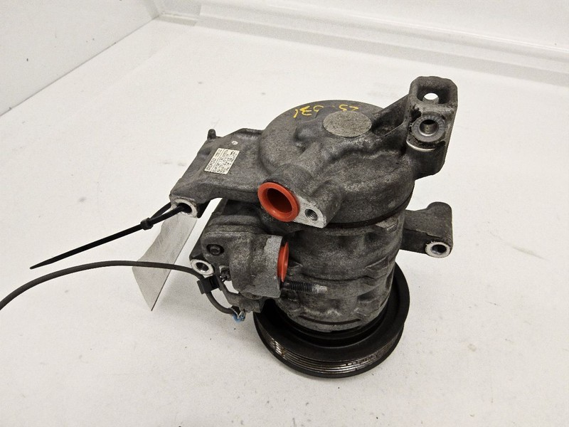AC Compressor Fits 19-22 HR-V 3404427