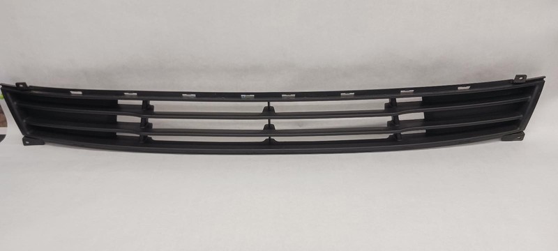 07-'10 HYUNDAI ELANTRA lower Grille OEM Grade A!