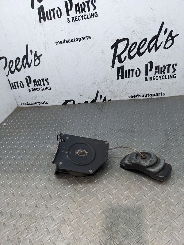 1999-2019 Silverado Sierra OEM Spare Tire Hoist Wheel Carrier Winch Hang 1173829