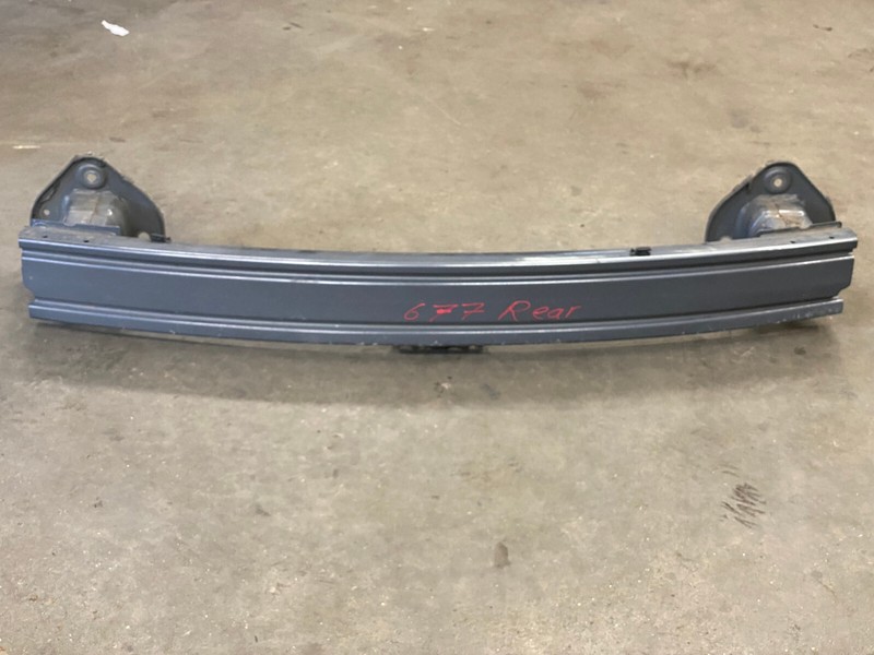 2017-2019 BUICK ENCORE REAR BUMPER REINFORCEMENT IMPACT BAR OEM LOT677