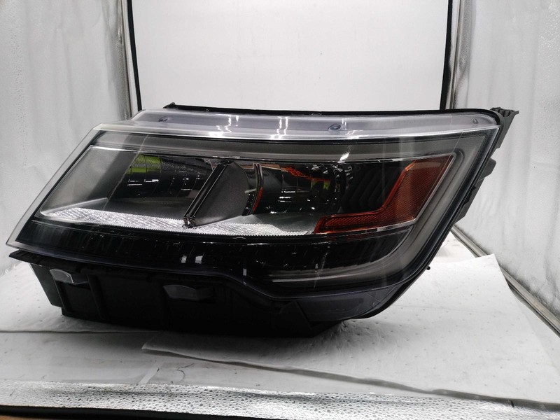 2018 Ford Explorer Left Headlight Assembly Black 653201 Used 129k Miles