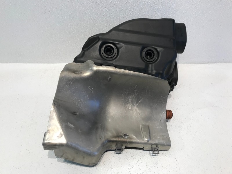 BMW E70 E71 X5 X6 4.4L ENGINE DRIVER AIR INTAKE BOX CLEANER AIR BOX OEM