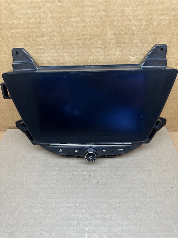 2021 - 2023 CHEVROLET TRAILBLAZER DASH CENTER 7" SCREEN DISPLAY OEM 42712880