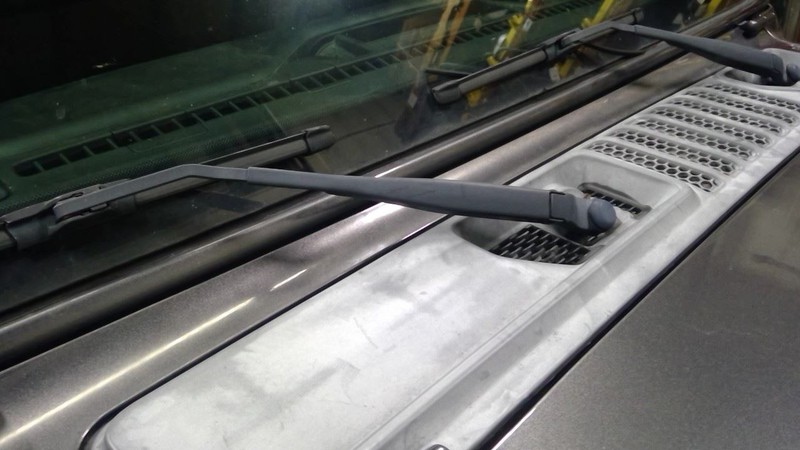 WRANGLER NEW Style 2018-2024 Right Wiper Arm               1781298