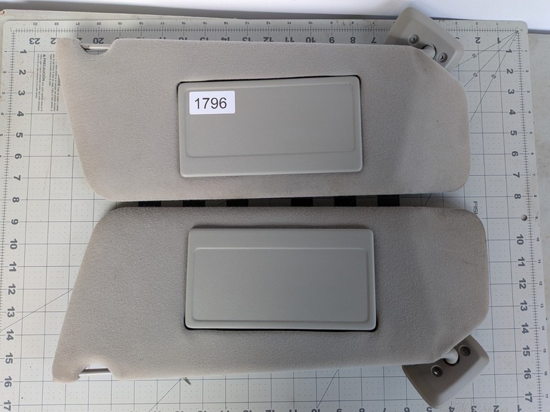 04-08 Ford F150 Driver Side Left Passenger Right Sun Visor Set Pair Gray OEM