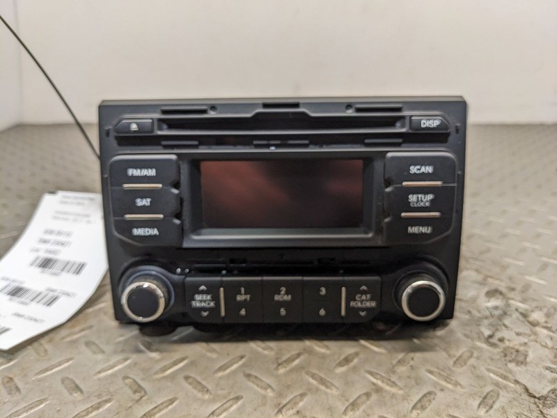 Audio Equipment Radio Receiver AM-FM-CD-MP3-satellite Fits 12-15 RIO 1106661