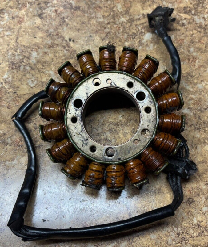 1994 Kawasaki Ninja ZX600 Engine Stator Magneto Coil Charging ZX 600 ZX-6 A6