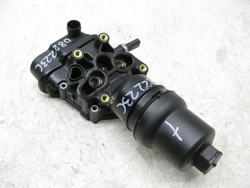 05-09 AUDI B7 A4 QUATTRO CONVERTIBLE ENGINE MOTOR OIL FILTER HOUSING OEM 082223C