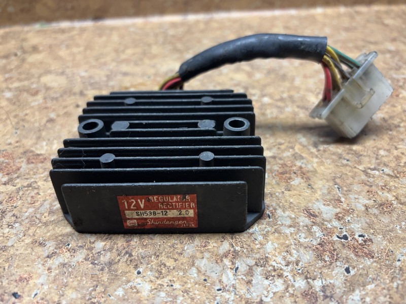 1983 Honda Goldwing GL1100 Gl 1100 Gold Wing Voltage Regulator Rectifier 83 C9
