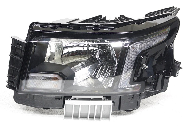 OEM Left Driver Side Halogen Headlamp For Nissan Frontier 26060-9BU0A