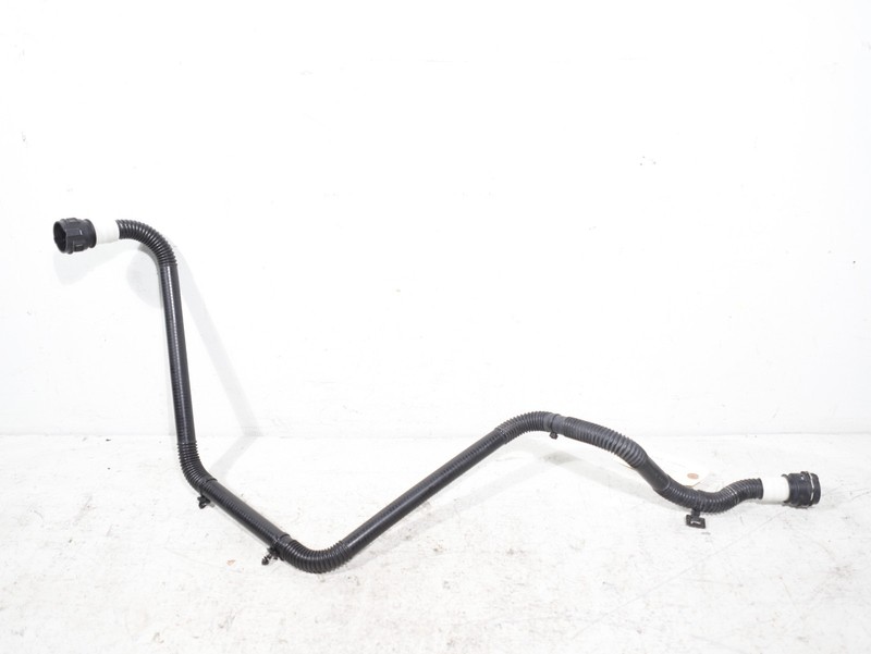 17-23 Model 3 Front FDU Radiator Bypass Cooling Hose Tube Line 1077600-00-E OEM