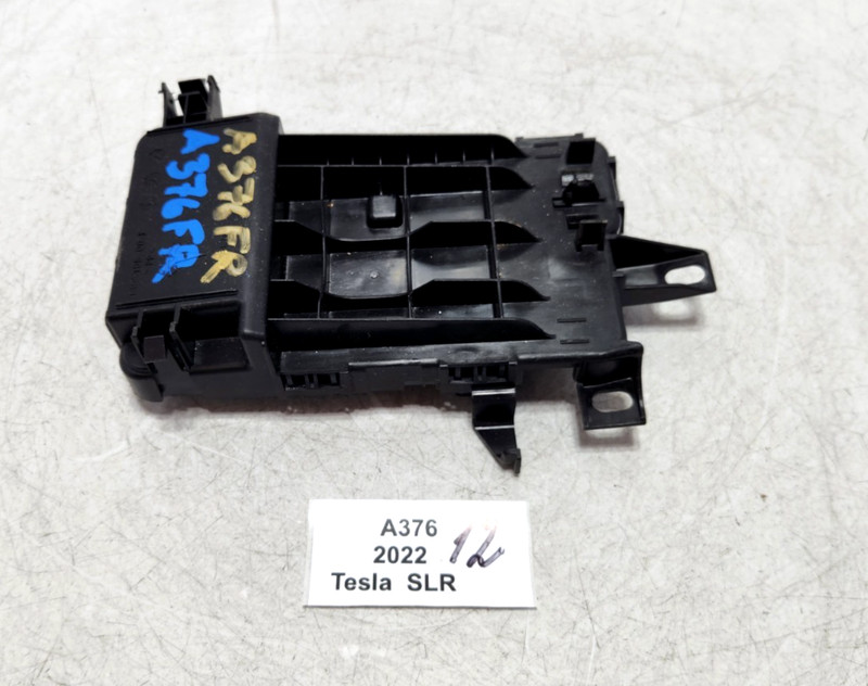 ✅ 2021-2025 OEM Tesla Model S Front Right Passenger Seat Control Module