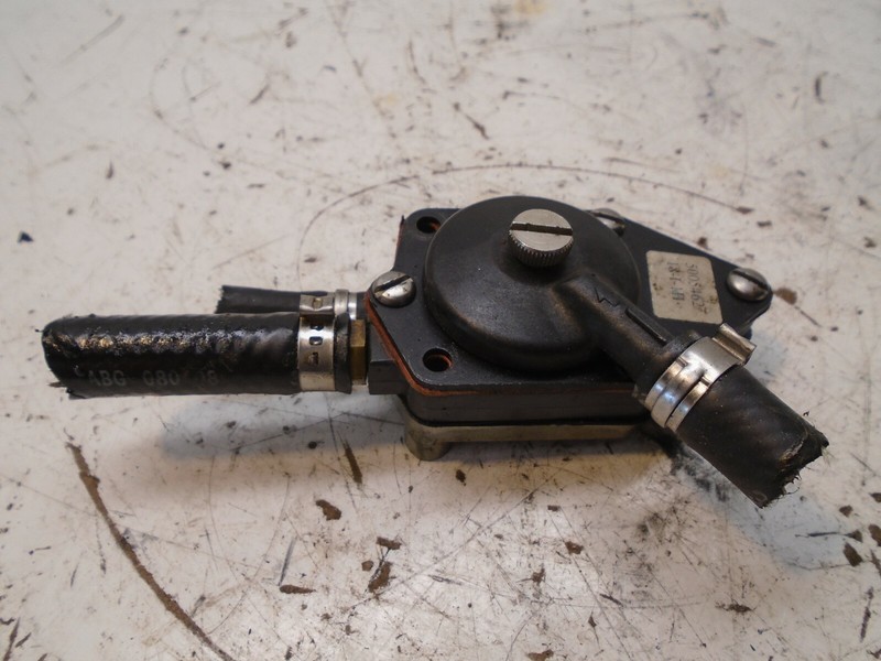 5005462 Fuel Lift Pump Assy 2005 & Later 40-90 Hp Evinrude Outboard Motor Part