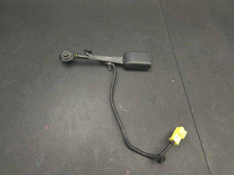 Front Right Seat Belt Buckle 2019 Kia Optima 88840-D5500 2016 2017 2018 2020