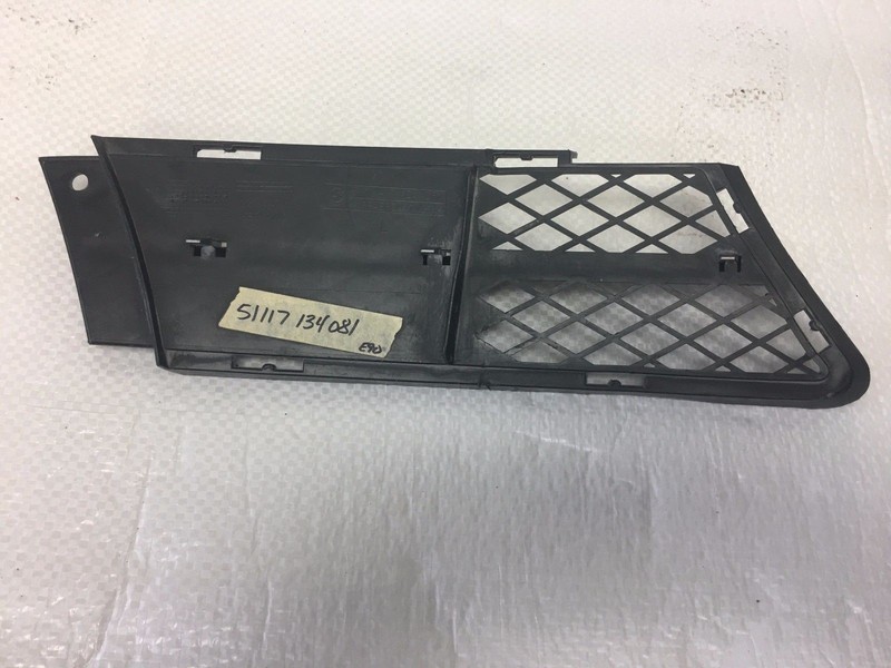 BMW 3 Series Front Bumper Left Side Grill 7154551 22944911 E90