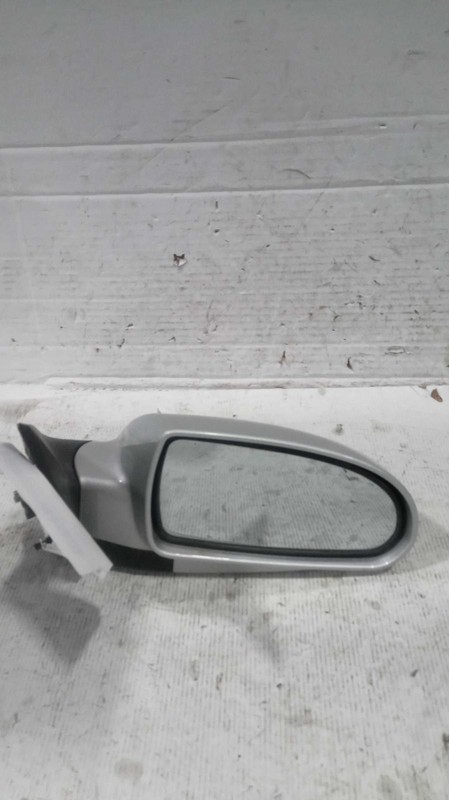 2009 Hyundai Elantra Right Silver Door Mirror Assembly 561889 - Used