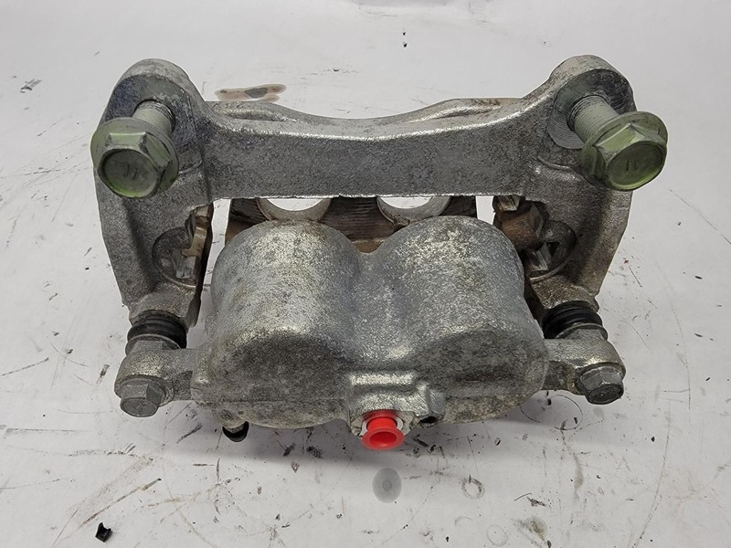 20-'24 TOYOTA HIGHLANDER front passenger Caliper OEM 1 Year Warranty!