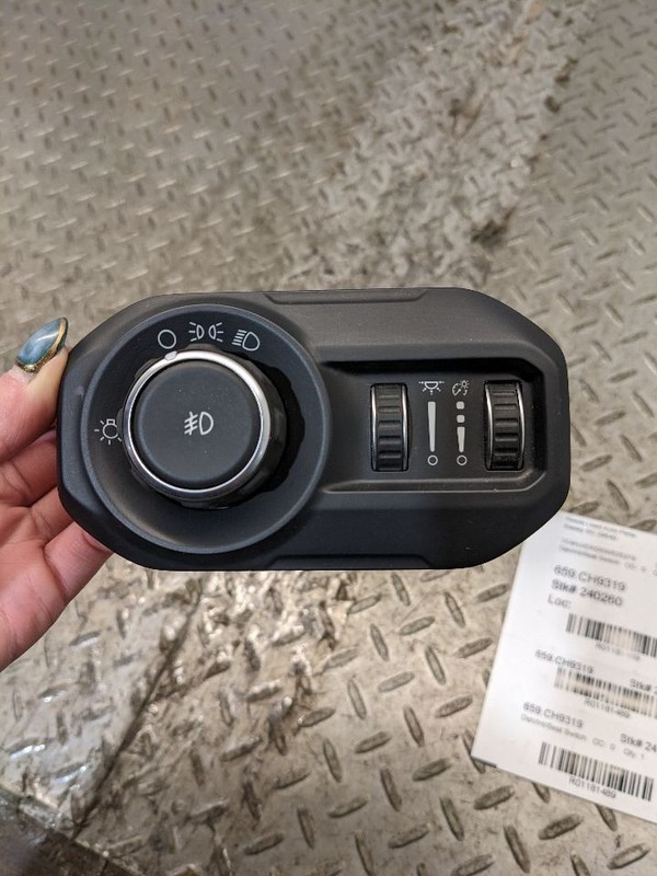 Jeep JL Wrangler OEM Automatic Headlight Switch 2018 2019 2020 2021 2022 1181489