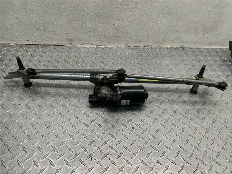 08 09 10 11 12 JEEP LIBERTY WINDSHIELD WIPER MOTOR W/LINKAGE OEM 620-00125