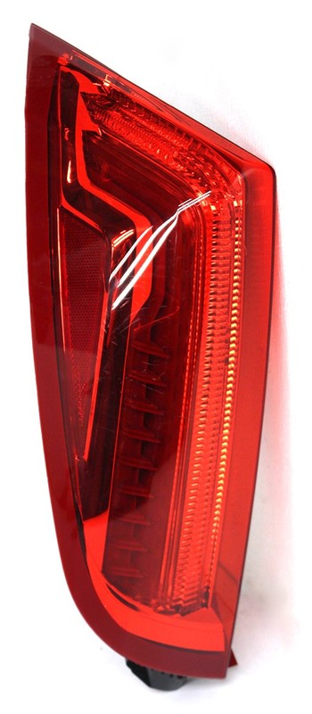 OEM Left Driver Side Halogen Tail Lamp For Cadillac XTS 84136219, Bezel Mark