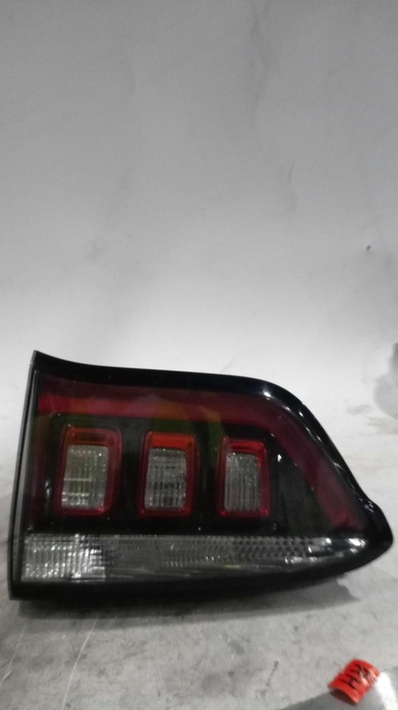 2019 Jeep Compass Right Tail Light Assembly Black OEM 656624 99K Miles