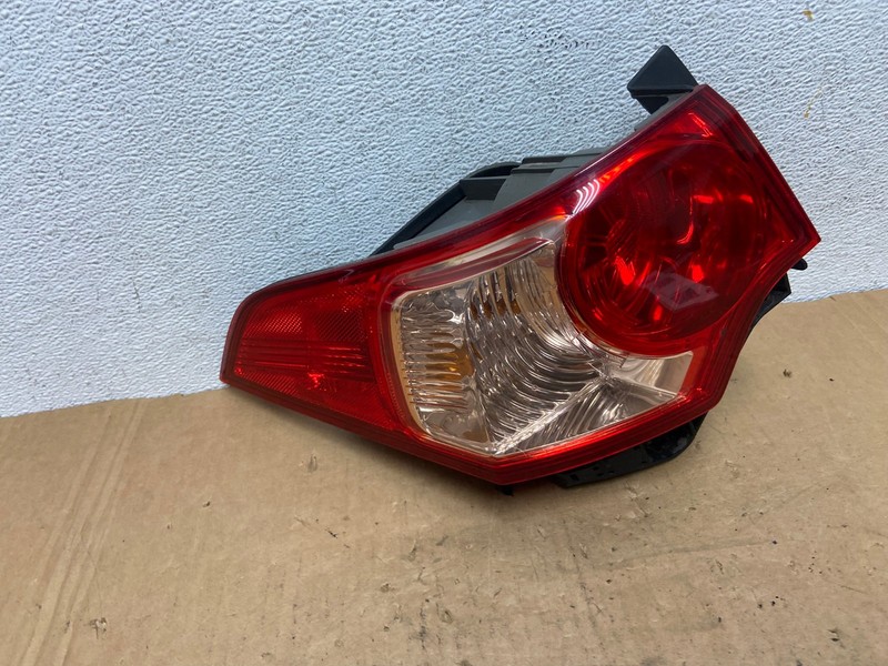 2009 to 2010 Acura Tsx Sedan Left Driver Lh Side Tail Light Oem AD3173 LK